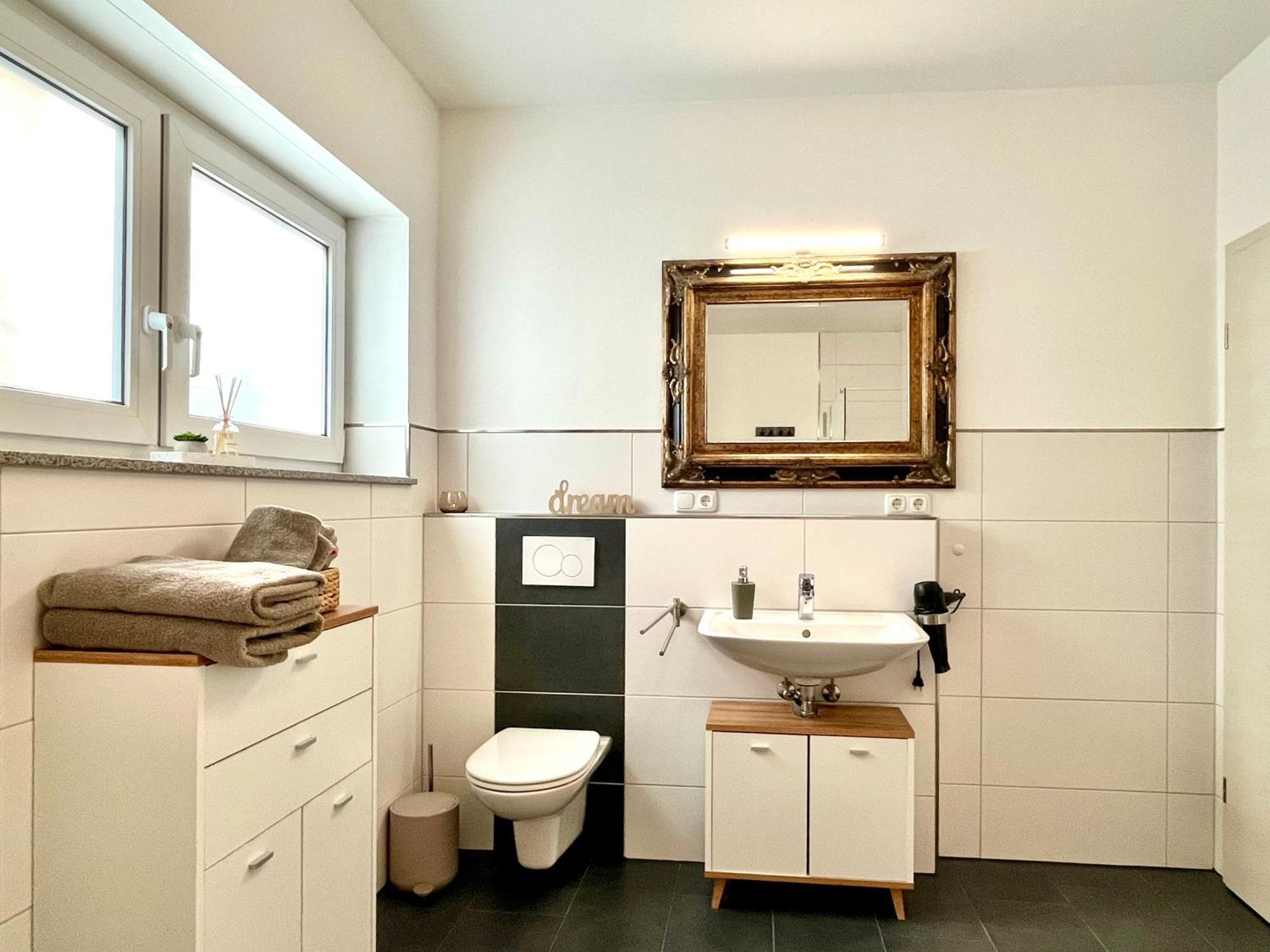 Ferienwohnung Moseltraum, 1-6 Pers, Mit 3 Schlafzimmer Und Panoramabalkon Müden Zewnętrze zdjęcie