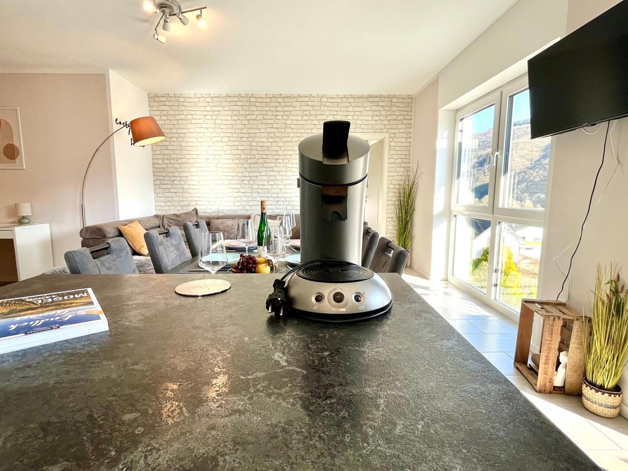 Ferienwohnung Moseltraum, 1-6 Pers, Mit 3 Schlafzimmer Und Panoramabalkon Müden Zewnętrze zdjęcie