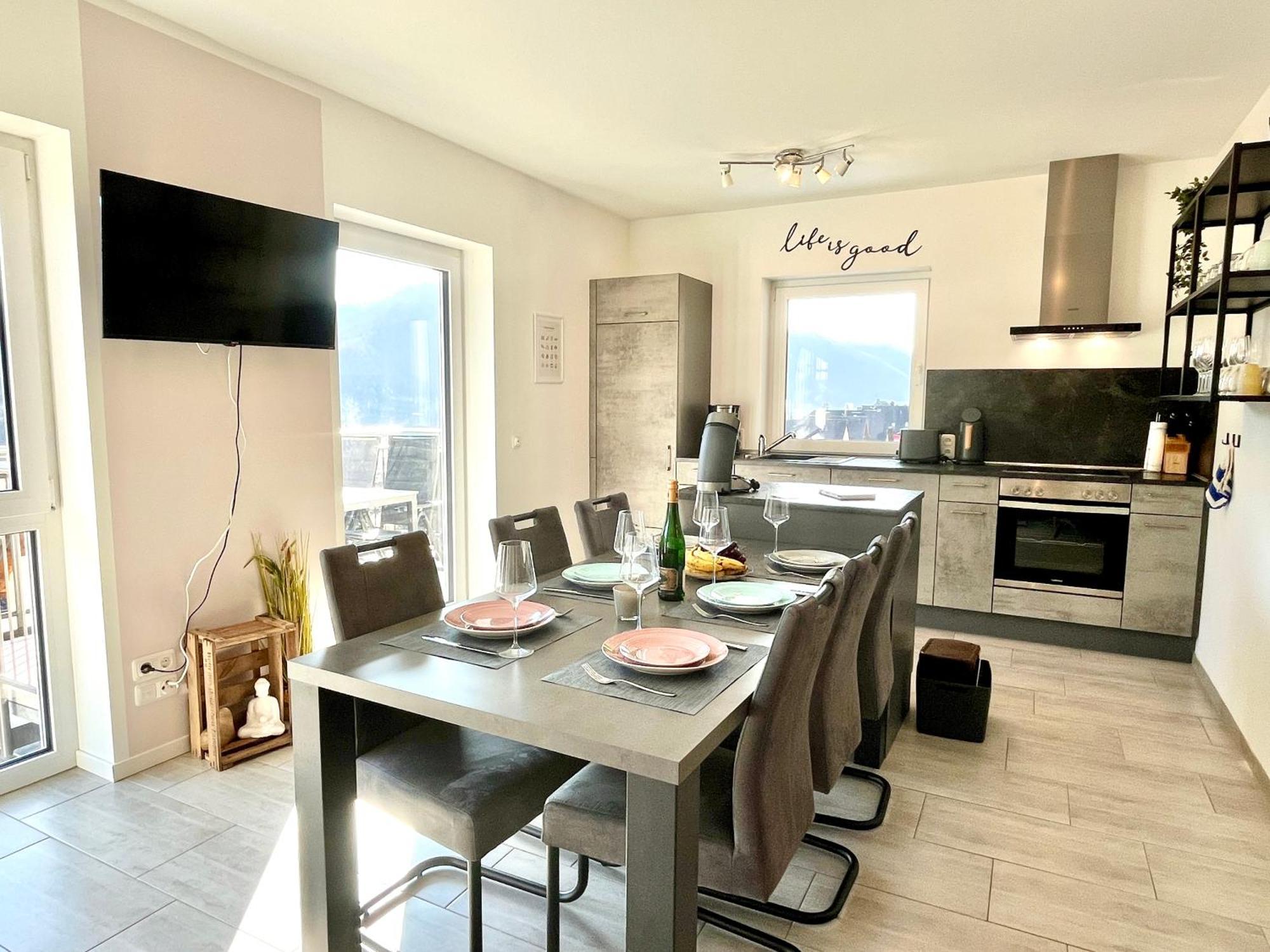 Ferienwohnung Moseltraum, 1-6 Pers, Mit 3 Schlafzimmer Und Panoramabalkon Müden Zewnętrze zdjęcie
