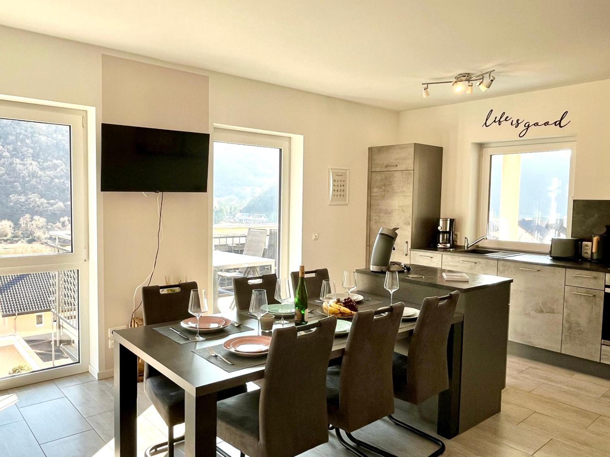 Ferienwohnung Moseltraum, 1-6 Pers, Mit 3 Schlafzimmer Und Panoramabalkon Müden Zewnętrze zdjęcie